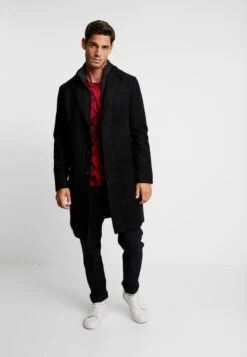 Pier One 13 Pier One -Pier One 3010fca4ed984580b242f2ff85d05f1d