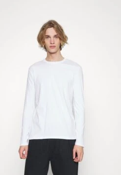 Pier One 5 PACK - Langarmshirt - Black/white/olive 11 Pier One 5 PACK - Langarmshirt - Black/white/olive -Pier One 35e6a6a0132b4b5ab0370f06f6607006