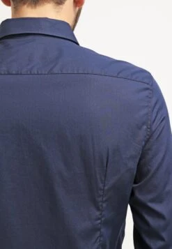 Pier One Hemd - Dark Blue/red 12 Pier One Hemd - Dark Blue/red -Pier One 58260f51a11d48a297f39f34988c6003