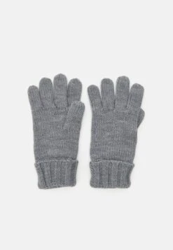 Pier One SET - Mütze - Grey 10 Pier One SET - Mütze - Grey -Pier One 6e8623192cb34d70bd7cb98f2436be14