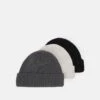 Pier One UNISEX 3 PACK - Mütze - Black/dark Grey/off-white/ 1 Pier One UNISEX 3 PACK - Mütze - Black/dark Grey/off-white/ -Pier One 6ff45e637c064289bc89bdd981008db1