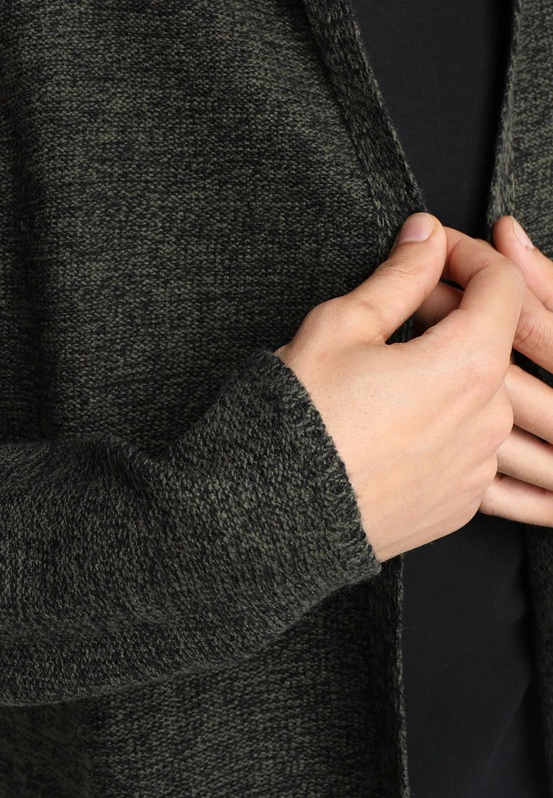 Pier One Strickjacke - Black/olive 7 Pier One Strickjacke - Black/olive – Bild 5