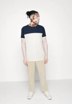 Pier One T-Shirt Print - Dark Blue/white 9 Pier One T-Shirt Print - Dark Blue/white -Pier One 785d216ee66b40f69492c347edc25345