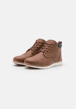 Pier One Sneaker High - Brown 9 Pier One Sneaker High - Brown -Pier One 7c2ae1bbb50f4971b54e93623a3c6c33