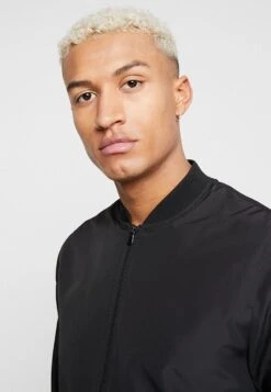 Pier One Bomberjacke - Black 11 Pier One Bomberjacke - Black -Pier One 7e02489636174b31bfbb440acacd897d