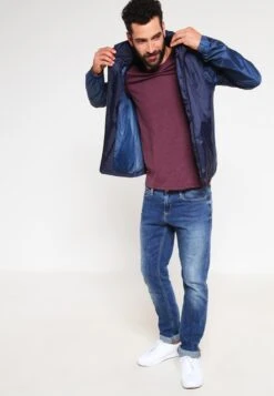 Pier One T-Shirt Basic - Bordeaux Melange 9 Pier One T-Shirt Basic - Bordeaux Melange -Pier One 7f561bc71bd8451692d95e1793af7323