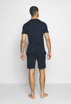 Pier One Nachtwäsche Set - Dark Blue 10 Pier One Nachtwäsche Set - Dark Blue -Pier One 8236540e5e7e4124b079f4534ae5b13b