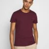 Pier One T-Shirt Basic - Bordeaux