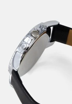 Pier One Uhr - Black/silver-coloured -Pier One a405f32d91574594bfe0eb57bcbec044