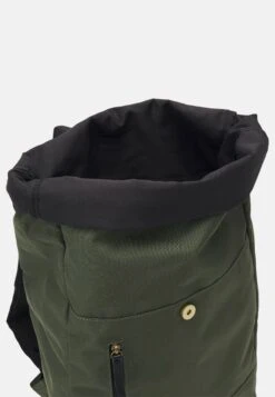 Pier One UNISEX - Tagesrucksack - Green 10 Pier One UNISEX - Tagesrucksack - Green -Pier One aa8b8bbe655a46ce94fef1eadba88c7b