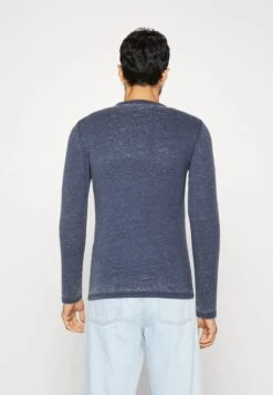 Pier One Langarmshirt - Blue 10 Pier One Langarmshirt - Blue -Pier One cc5983d843d4445cb30136b556b1dec8