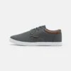 Pier One UNISEX - Sneaker Low - Grey 1 Pier One UNISEX - Sneaker Low - Grey -Pier One cc86d06e2b1b4093a6b997ba1b0bda84