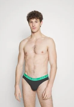 Pier One BRANDED WAISTBAND BRIEFS 3 PACK - Slip - Black 10 Pier One BRANDED WAISTBAND BRIEFS 3 PACK - Slip - Black -Pier One ce9530d43d744385b55479d22aaeaad2