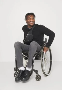 Pier One Jeans Straight Leg - Grey Denim 12 Pier One Jeans Straight Leg - Grey Denim -Pier One d68e27744b6d4606b039de4932177e16