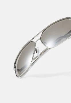 Pier One UNISEX - Sonnenbrille - Silver-coloured, Black 11 Pier One UNISEX - Sonnenbrille - Silver-coloured, Black -Pier One e2e667893a6348519937490659beba93