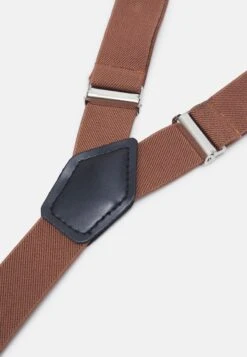 Pier One SET - Sonstige Accessoires - Brown 11 Pier One SET - Sonstige Accessoires - Brown -Pier One e6255cad1dda491a818caf178ee77354