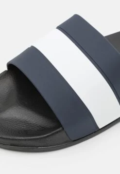 Pier One Pantolette Flach - Dark Blue/white 13 Pier One Pantolette Flach - Dark Blue/white -Pier One fca2b97369364691b5a9f753ac3a49a5