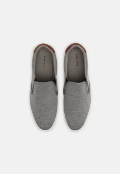Pier One UNISEX - Slipper - Dark Grey 11 Pier One UNISEX - Slipper - Dark Grey -Pier One fd4006995ad74583bd5d996537dcc72b