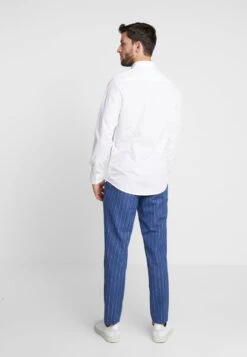 Pier One 2 PACK - Businesshemd - White 10 Pier One 2 PACK - Businesshemd - White -Pier One fe3882eaf28b48838ea76cbb4b0ad904